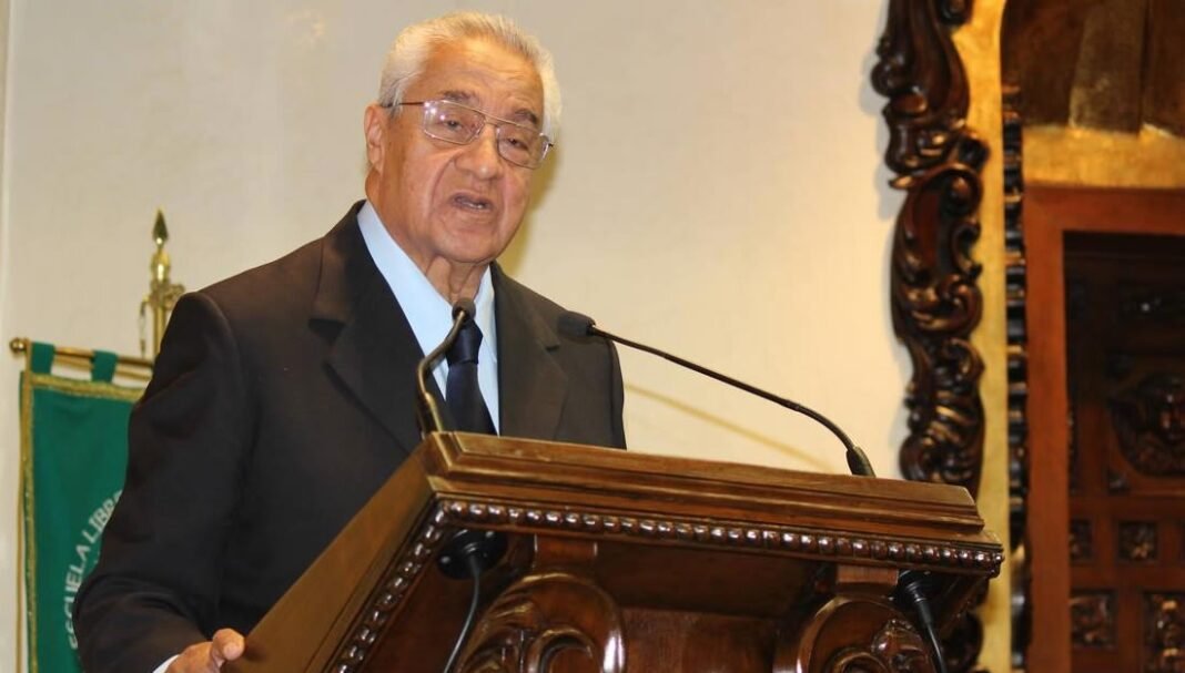 Informe de GPP; nuevos políticos; Manzanilla y la felicidad Guillermo Pacheco Pulido