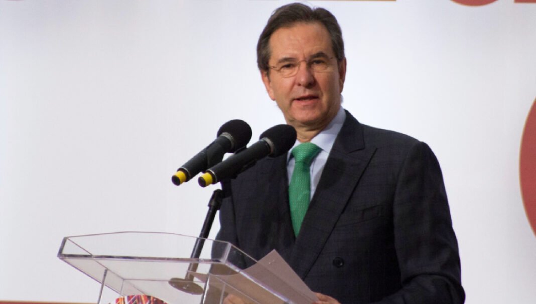 Esteban protege a morenovallistas