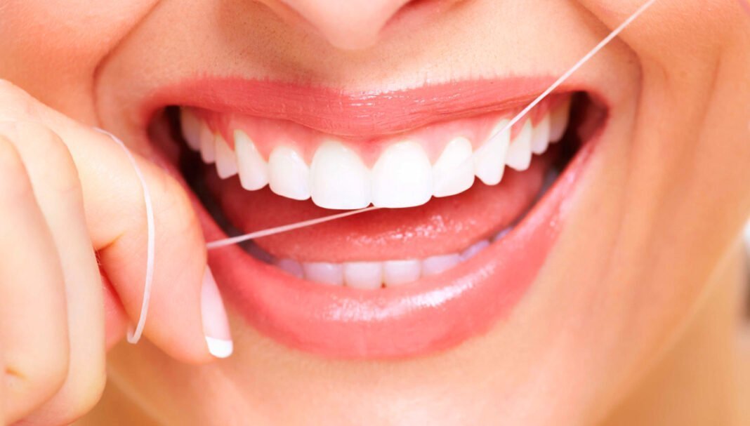 Deslumbra con tu sonrisa: blanqueamiento dental