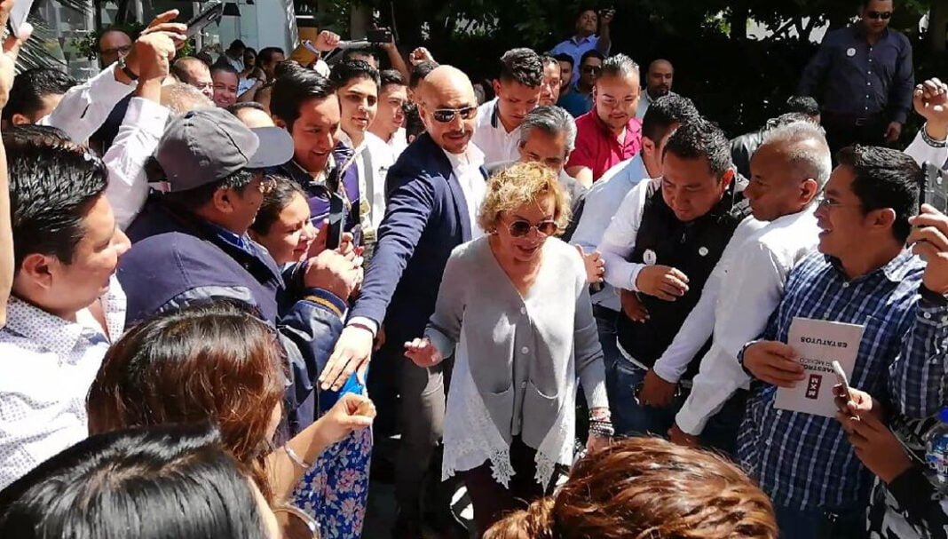 Maestros por México, sin pena ni gloria Elba Esther Gordillo