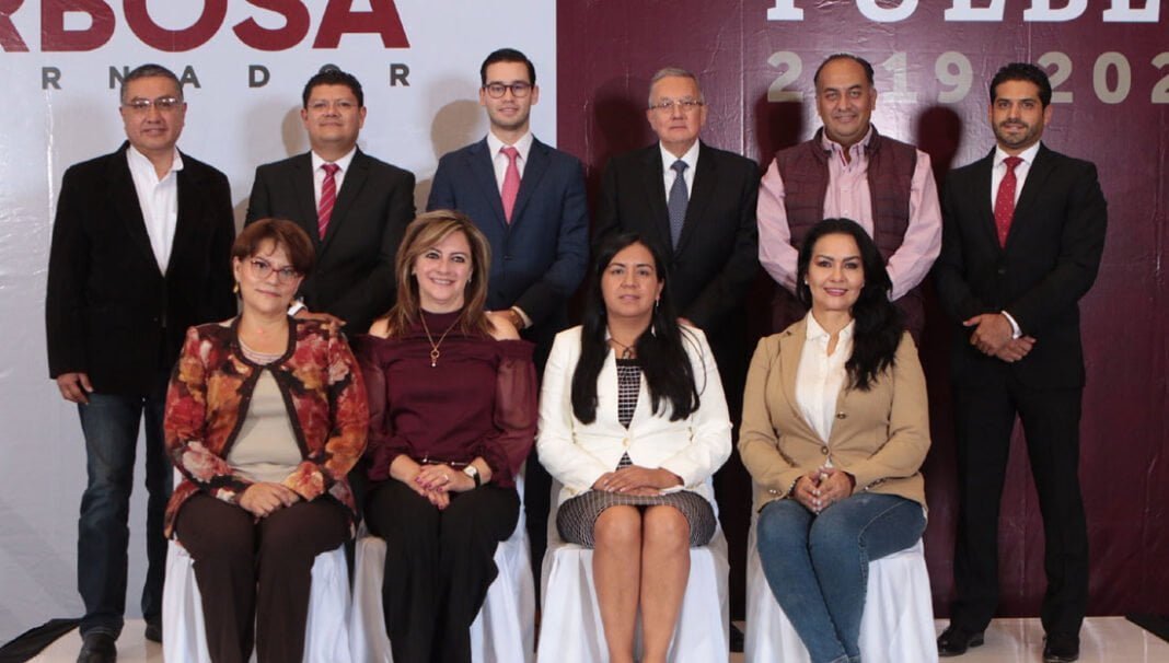 De voceros a personeros de la 4T De voceros a personeros de la 4T