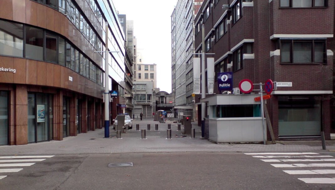 «La Scuola di Torino» da uno de los golpes más grandes de la historia.