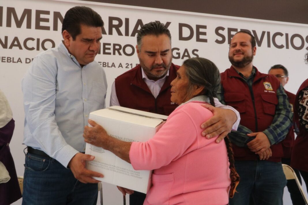 Realiza SEDIF Puebla entrega de apoyos en zona metropolitana de Puebla Realiza SEDIF Puebla entrega de apoyos en zona metropolitana de Puebla