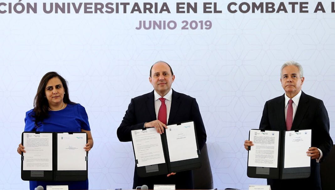 Establecen gobierno y universidades acuerdos contra la corrupción