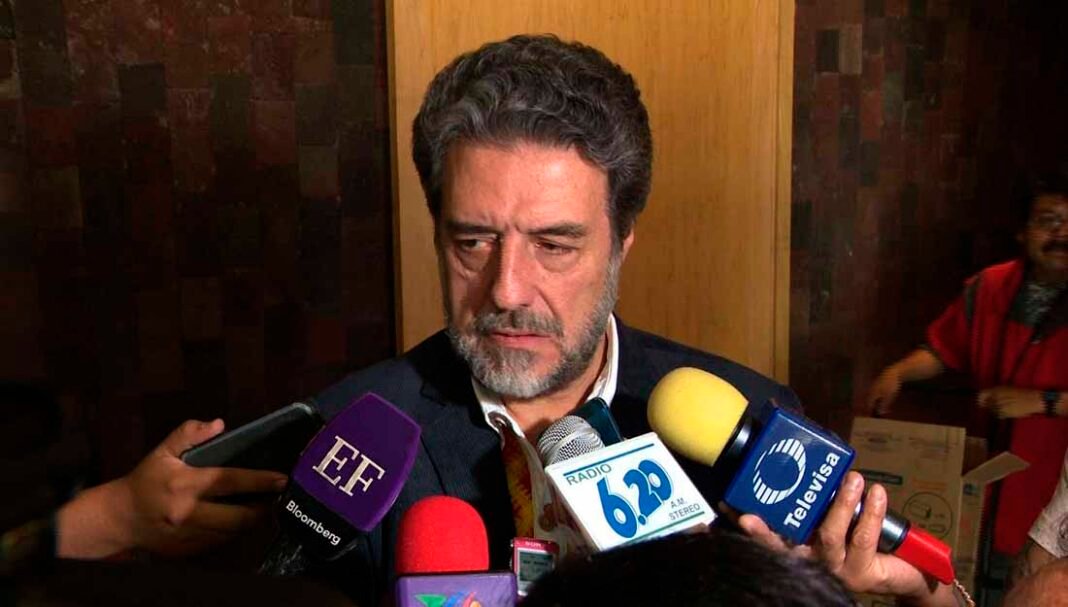 Retrasó “tiradero” encontrado en federación descentralización de la SEP federal a Puebla subsecretario