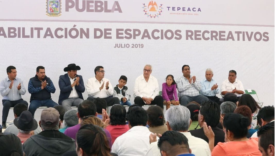 Sin distinción de partidos, a trabajar por Puebla: gobernador