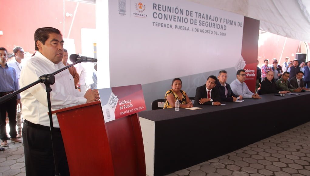 Asegura Barbosa que trabajo coordinado vencerá a la delincuencia Asegura Barbosa que trabajo coordinado vencerá a la delincuencia