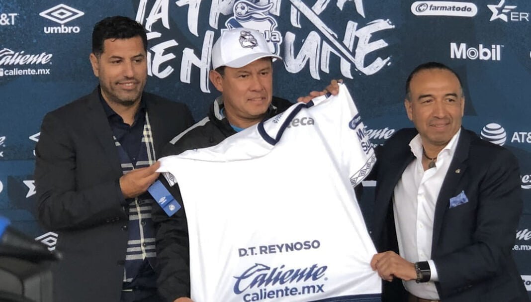 Puebla presentó a Juan Reynoso como su nuevo técnico