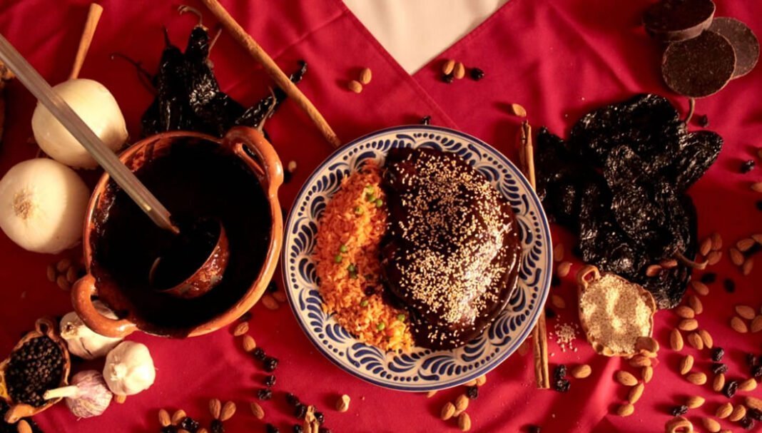 Busca ayuntamiento de Puebla recuperar historias de la cocina mexicana