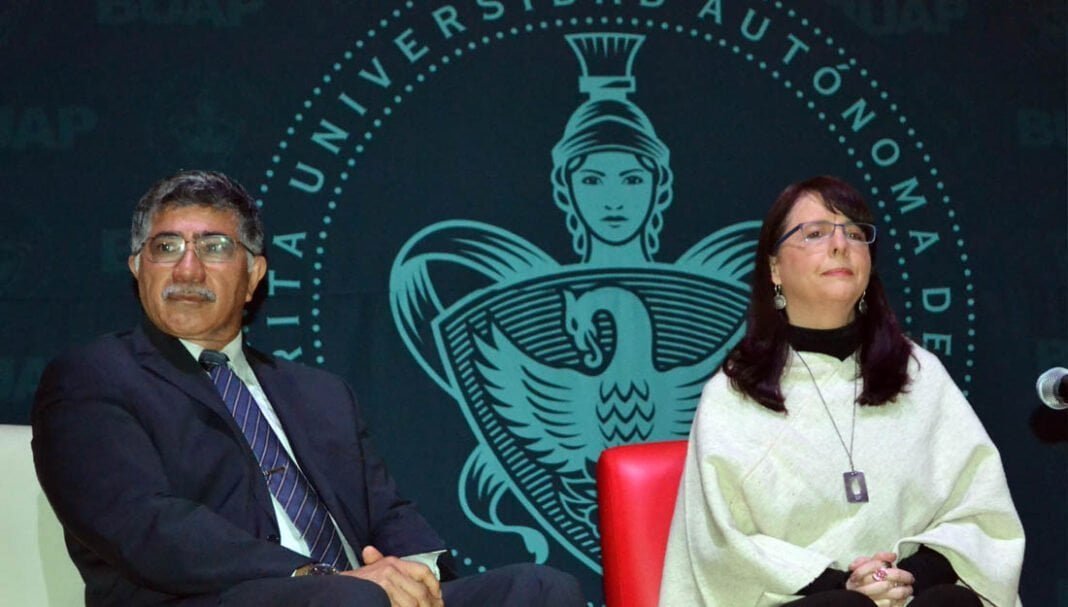 Reemplazar el modelo neoliberal por uno que forje comunidades de científicos, propone Álvarez-Buylla Roces Reemplazar el modelo neoliberal por uno que forje comunidades de científicos, propone Álvarez-Buylla Roces