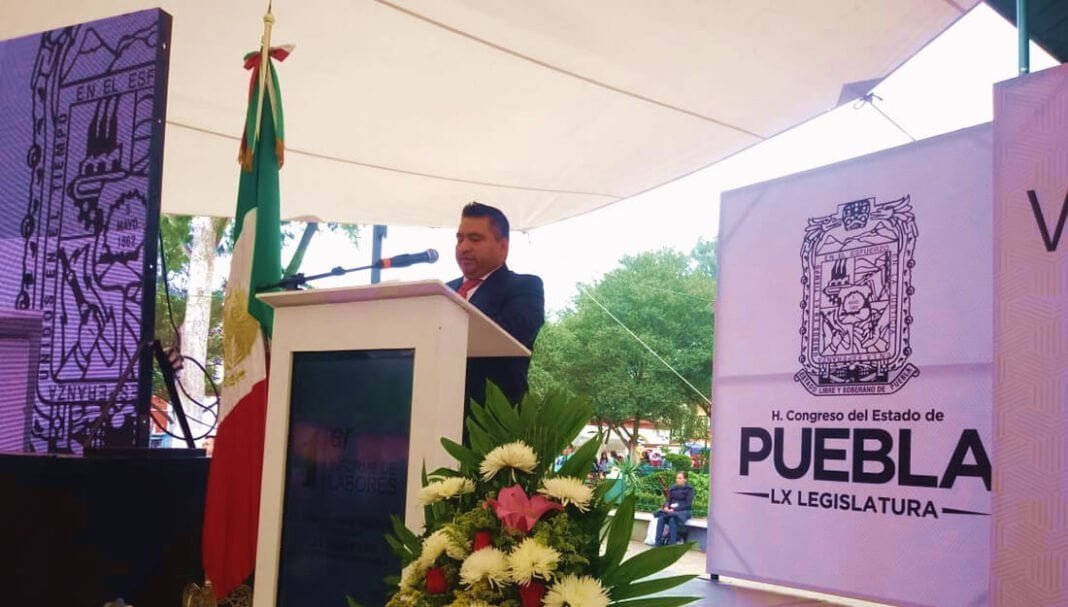 Valentín Medel rinde su 1er informe como diputado local