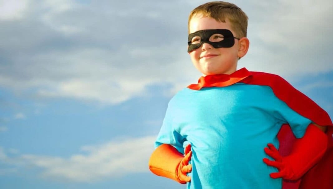 Cómo criar niños emocionalmente más fuertes Cómo criar niños emocionalmente más fuertes