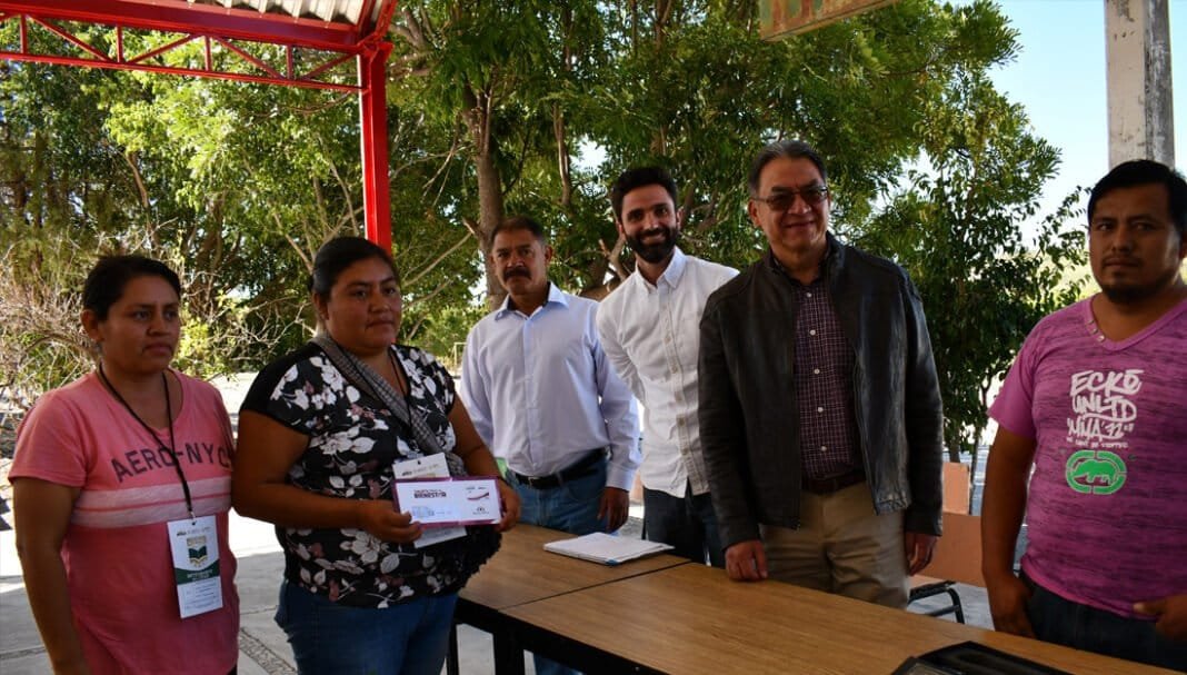 Entregan recursos del programa «La Escuela es Nuestra» en Tepeojuma Entregan recursos del programa «La Escuela es Nuestra» en Tepeojuma
