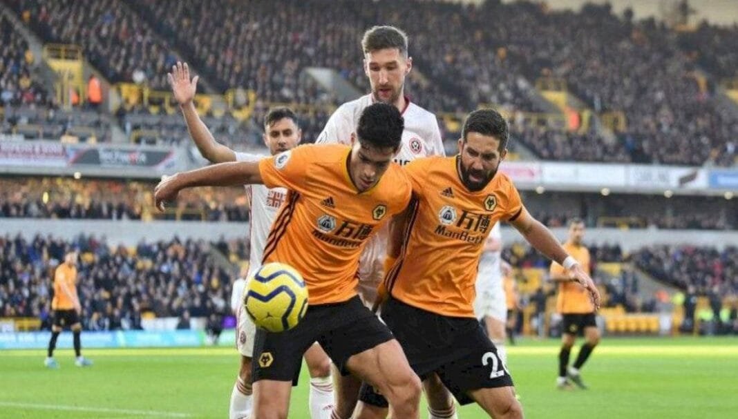 Raúl Jiménez rescata el empate del Wolverhampton