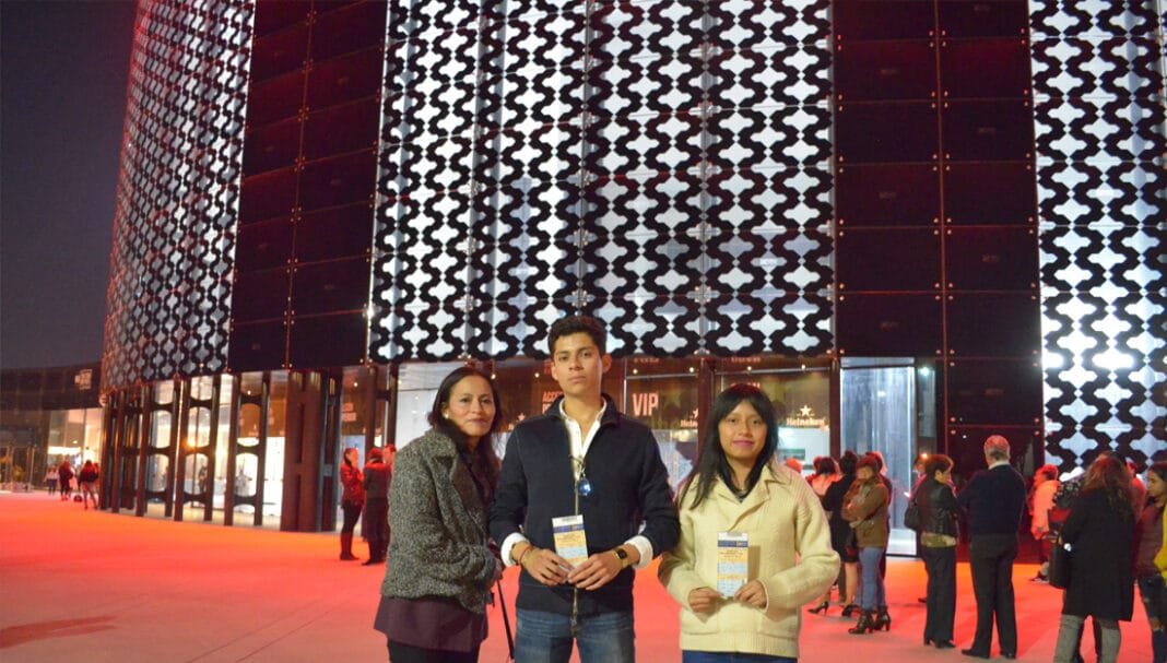 Disfrutan poblanos de actividades artísticas y deportivas con apoyo del SEDIF Disfrutan poblanos de actividades artísticas y deportivas con apoyo del SEDIF