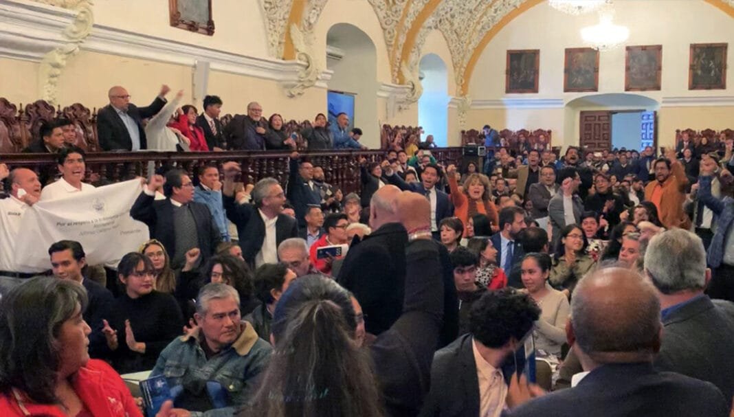 Consejo Universitario rechaza cualquier intromisión en la vida de la BUAP