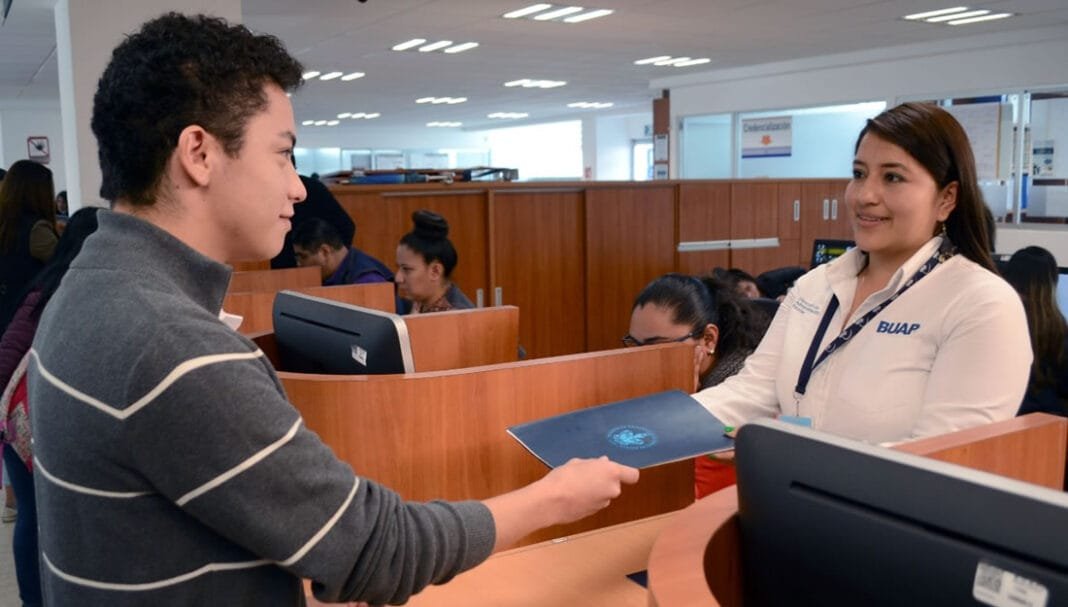 Publicará BUAP en abril la convocatoria para estímulos al personal administrativo y de confianza