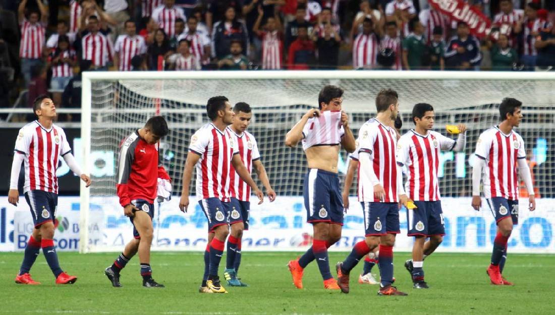 Chivas sufre de coronavirus