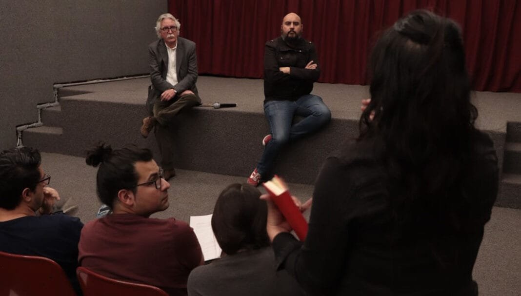 Dialoga Secretaría de Cultura con cineastas poblanos