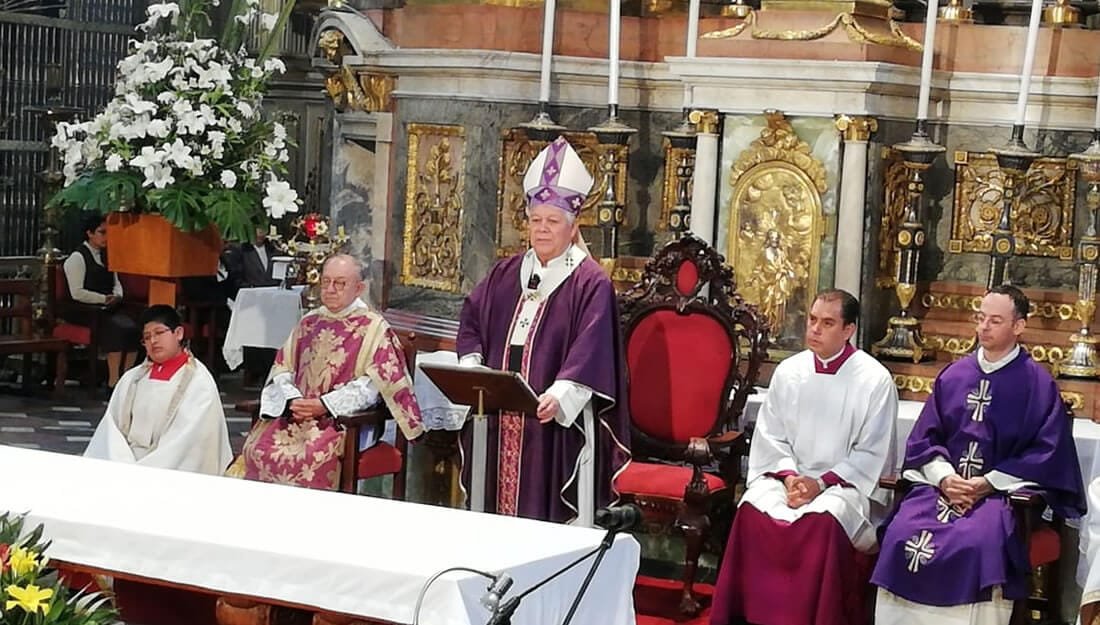 Cancelan Procesión de Viernes Santo y misas en Puebla serán sin fieles