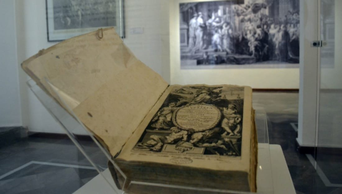 Inauguran exposición “Tesoros del acervo gráfico de la BUAP”