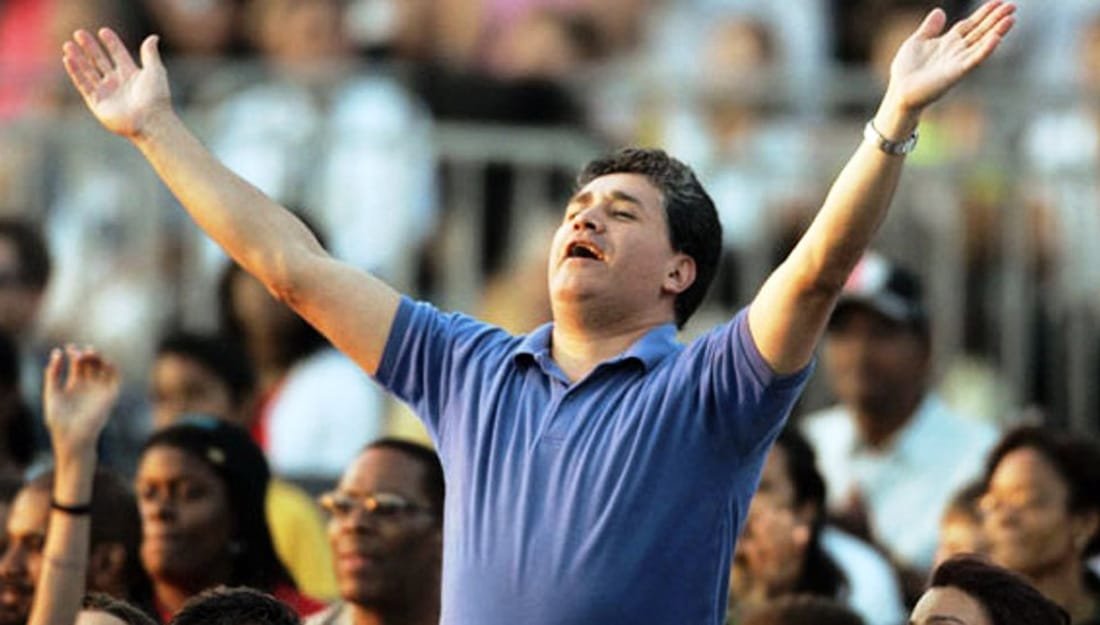 Marchan evangélicos en medio de la contingencia por coronavirus