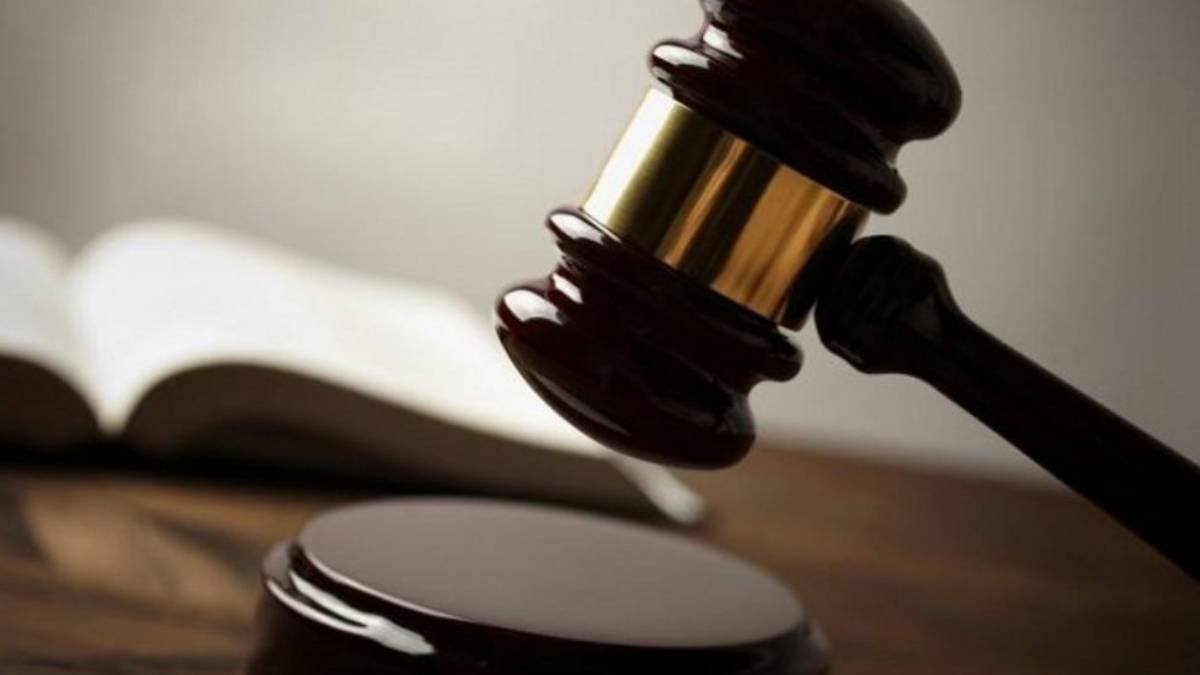 Dictan instructor acusado de violación contra menor de edad