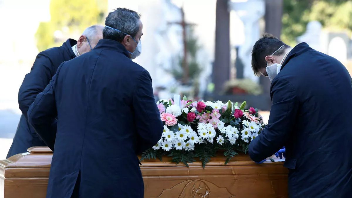 Sube la cifra de muertes por covid-19 a 3 mil 574 casos en Puebla