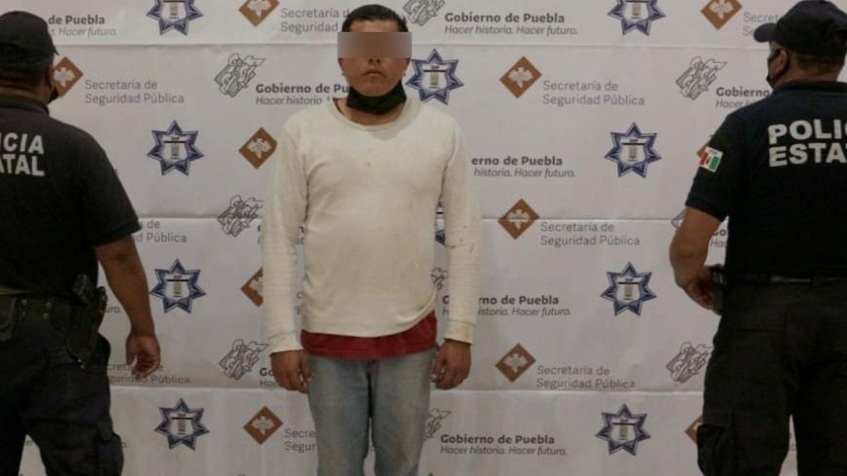 Detienen al delincuente conocido como “El Licenciado” en Puebla Detienen al delincuente conocido como “El Licenciado” en Puebla