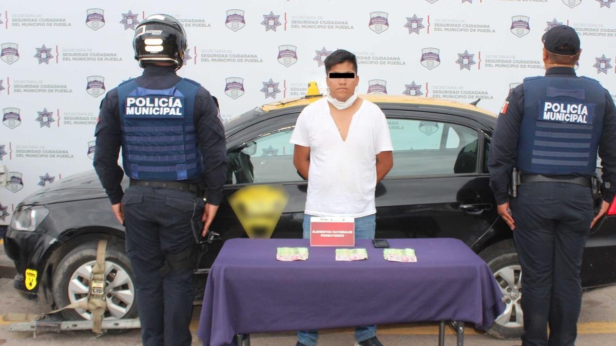 Detienen en Puebla capital a hombre por robo a cuentahabiente Detienen en Puebla capital a hombre por robo a cuentahabiente