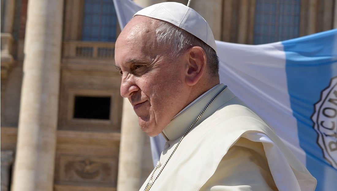 El Papa envía barco hospital a la Amazonia para luchar contra pandemia