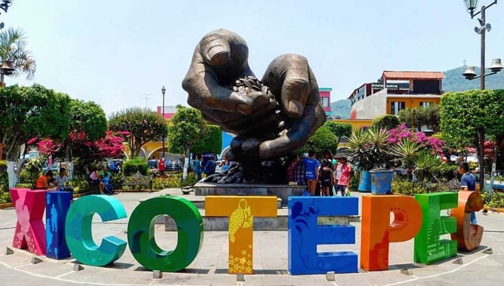 Descubre Xicotepec de Juárez Revista Única