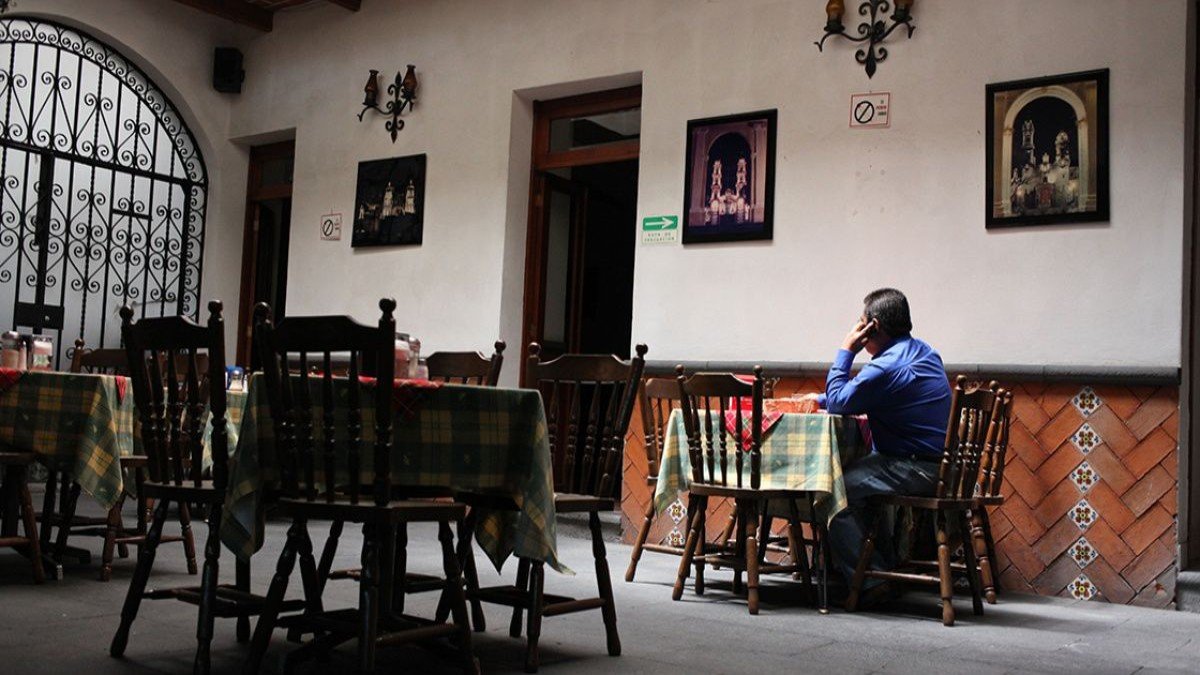 Industria, comercio y servicios reinician actividades con aforo de 30%