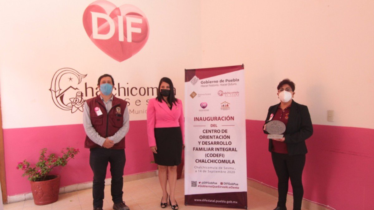Inaugura SEDIF Centro de Orientación Familiar en Chalchicomula de Sesma