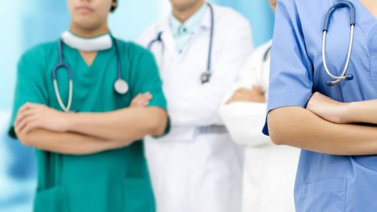 Solicitan uniformes para personal médico en Puebla Solicitan uniformes para personal médico en Puebla