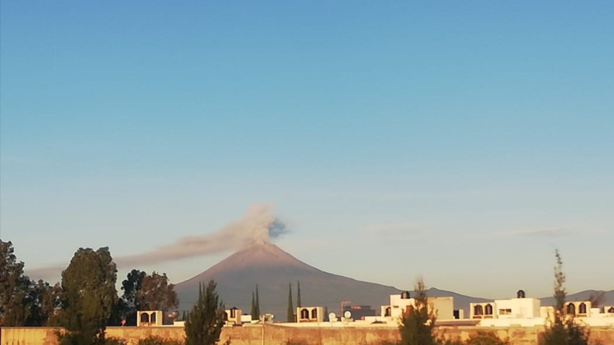 Cumple el volcán Popocatépetl 26 años del reinicio de su actividad Cumple el volcán Popocatépetl 26 años del reinicio de su actividad