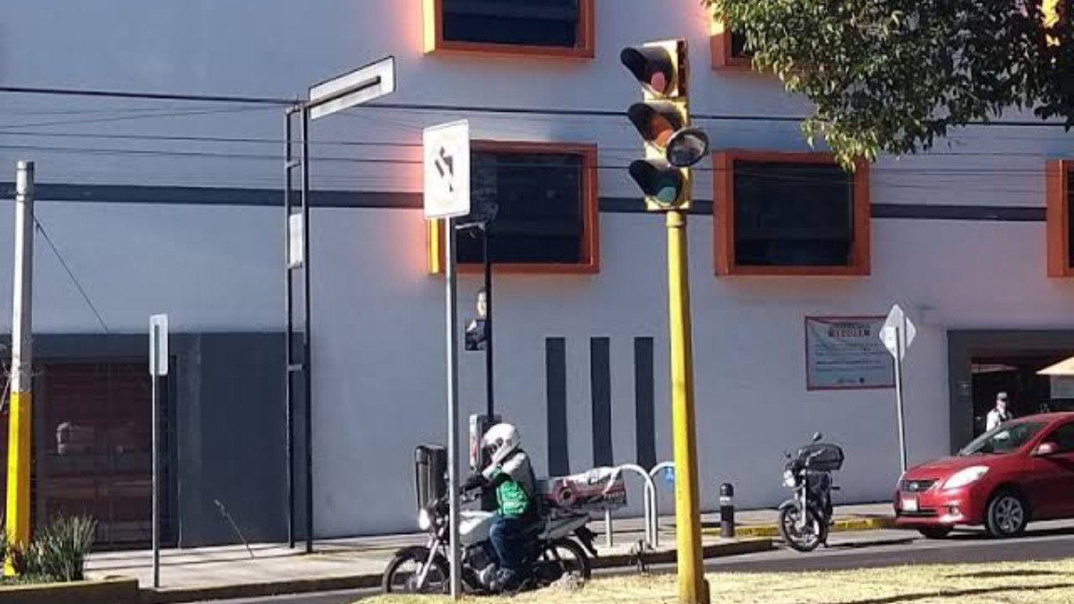 ¡Por fin mejorarán semáforos! ¡Por fin mejorarán semáforos!