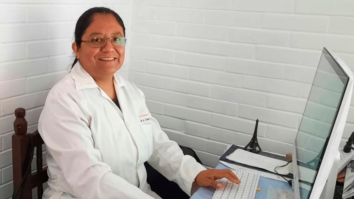 Estudian en BUAP aceite esencial de plantas mexicanas como antioxidante natural para sustituir a los sintéticos