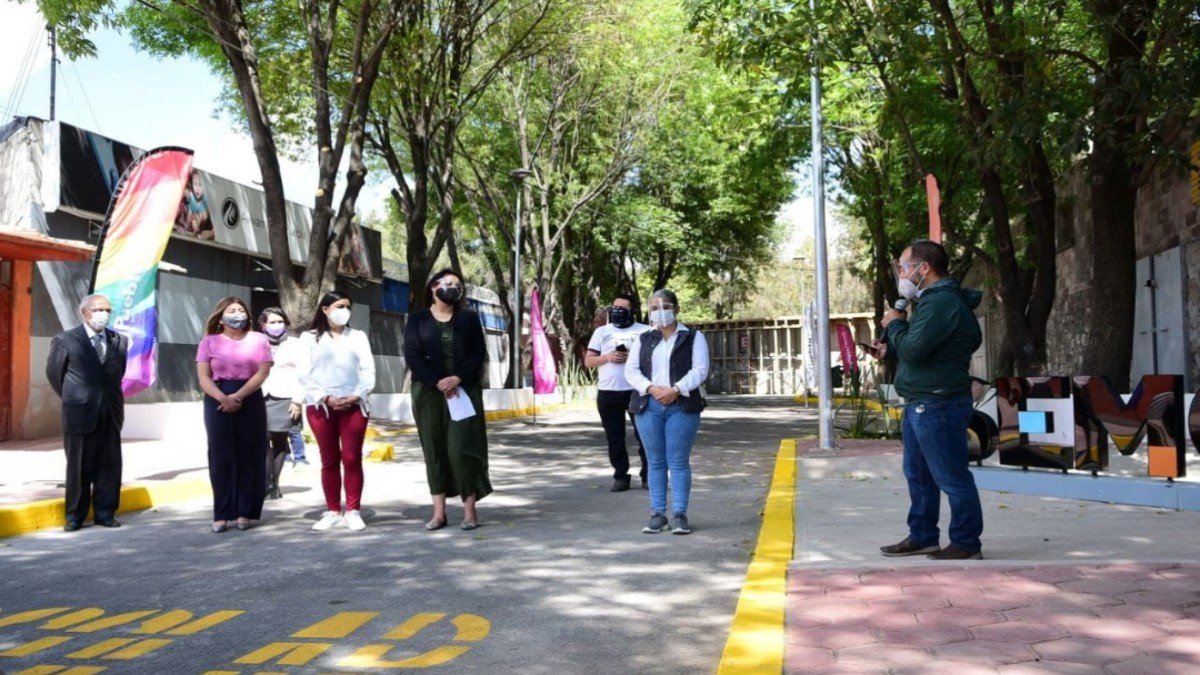 Ayuntamiento de Puebla mejora zona peatonal del BINE
