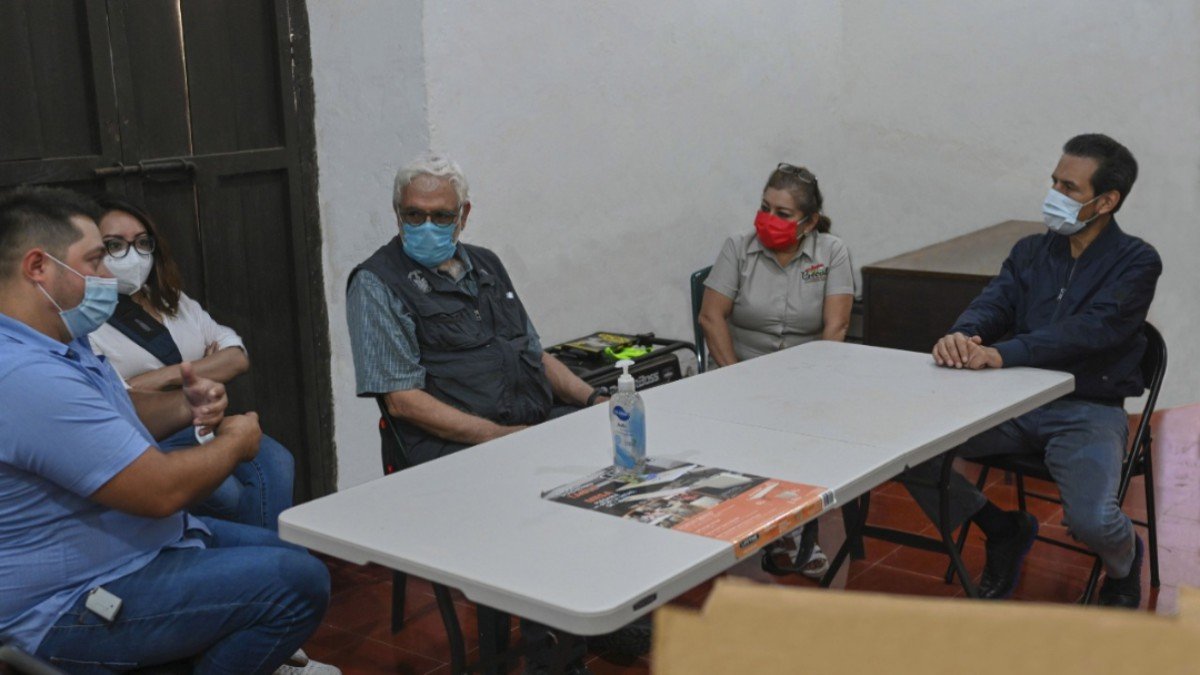 La BUAP refrenda su compromiso social con el país: Alfonso Esparza Ortiz