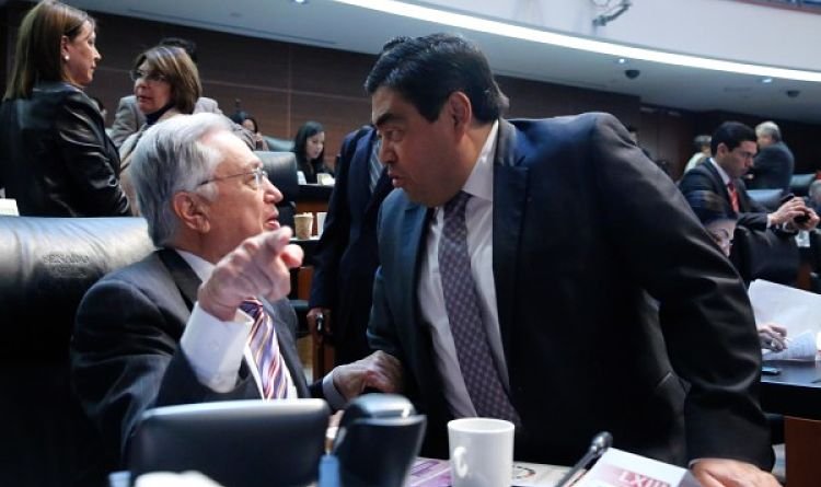 En 2014, Bartlett y Barbosa predijeron el cambio de CFE En 2014, Bartlett y Barbosa predijeron el cambio de CFE