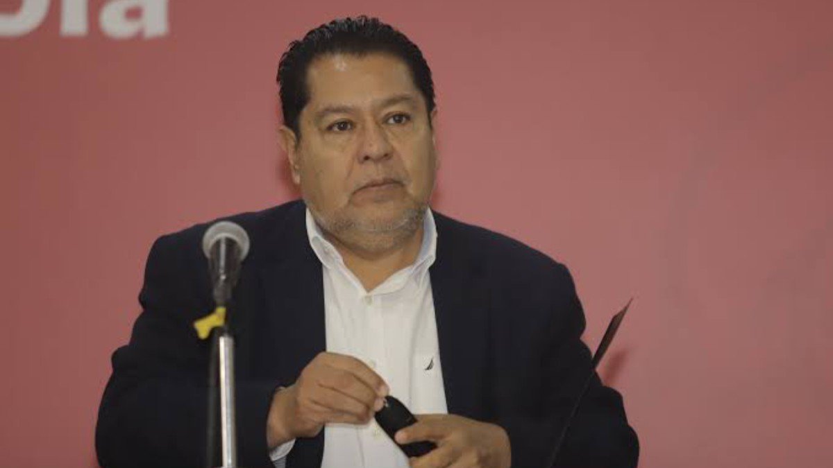 Regresa Aréchiga como diputado federal