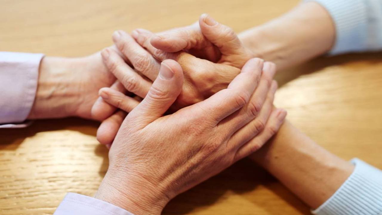 Proporciona IMSS Puebla ayuda de atención tanatológica para recuperar calidad de vida