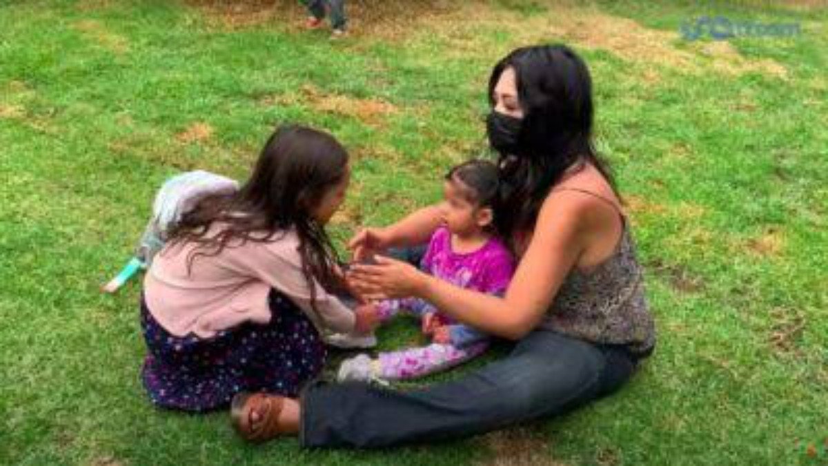 Reduce el número de hijos de las madres poblanas, quienes son las más afectadas por covid-19, violencia, pobreza y aumento de trabajo Reduce el número de hijos de las madres poblanas, quienes son las más afectadas por covid-19, violencia, pobreza y aumento de trabajo