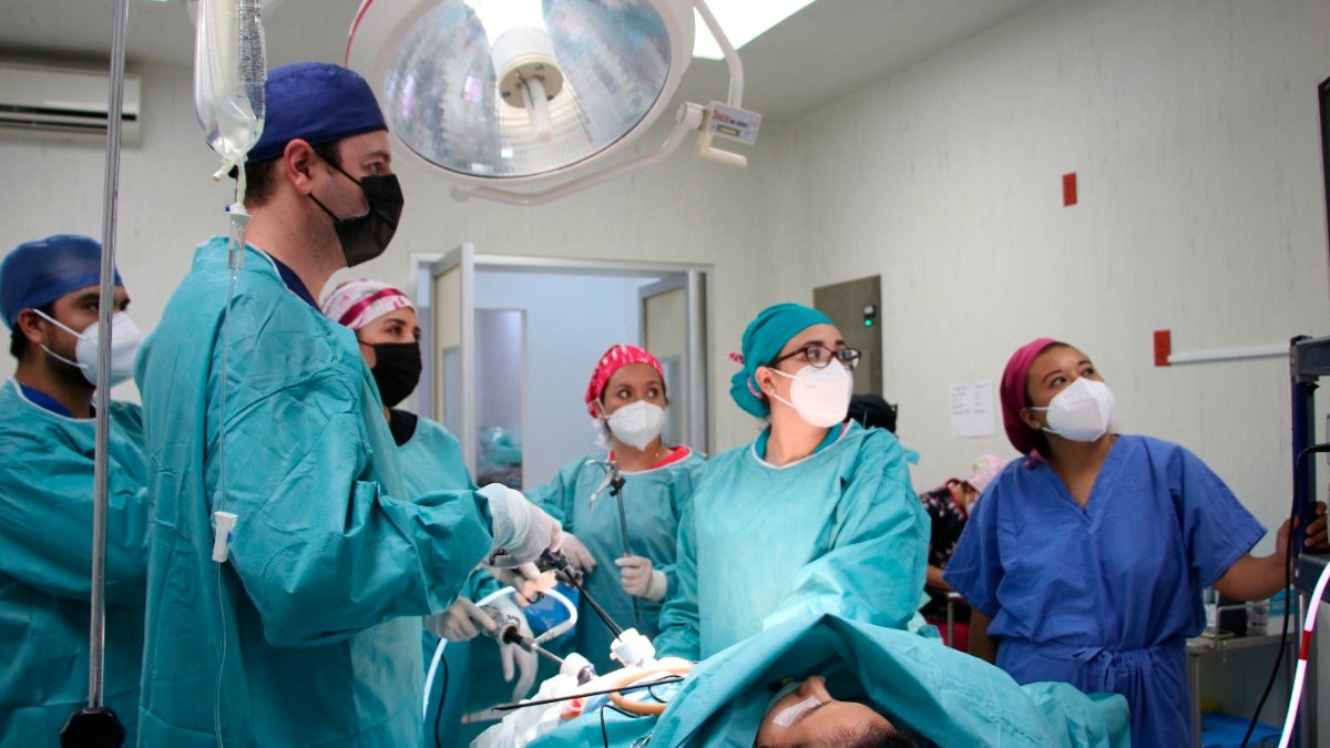 Realiza ISSSTEP cirugías en beneficio de habitantes de la Sierra Norte Realiza ISSSTEP cirugías en beneficio de habitantes de la Sierra Norte