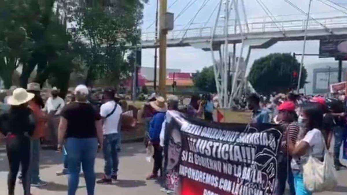 Marcha 28 de Octubre por calles de Puebla Marcha 28 de Octubre por calles de Puebla