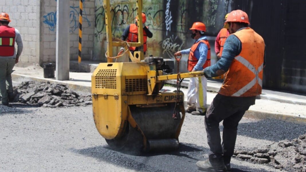 Mantiene Ayuntamiento de Puebla trabajos de bacheo en diferentes vialidades Mantiene Ayuntamiento de Puebla trabajos de bacheo en diferentes vialidades