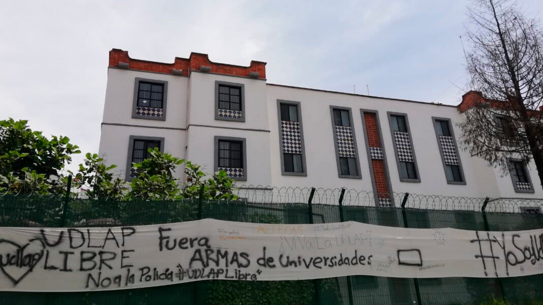 Ordena juez abrir instalaciones de Udlap; nuevo patronato mantiene control