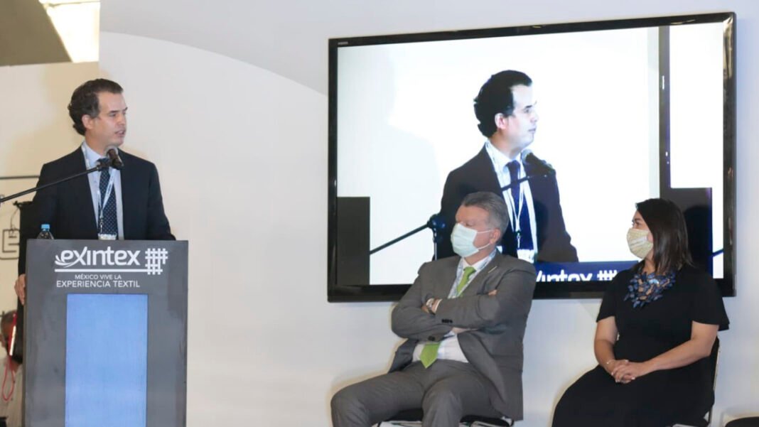 Emplea industria textil-vestido a más de 415 mil personas Emplea industria textil-vestido a más de 415 mil personas