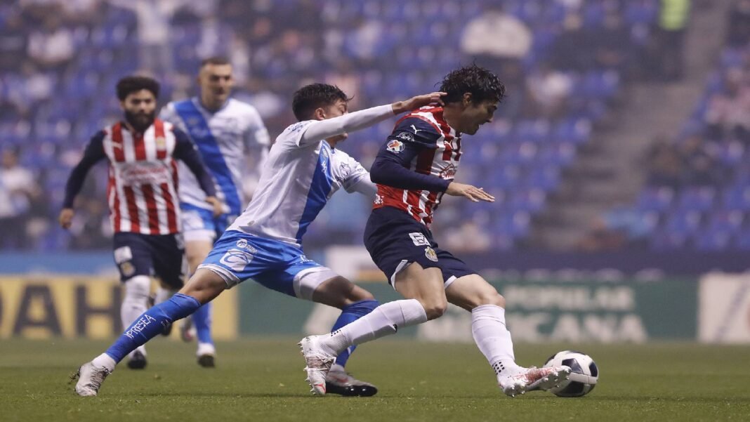 Puebla vs Chivas en el cuauhtémoc